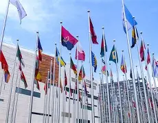 金年会官网入口-国际比赛日欧超杯焦点战，埃因霍温豪取连胜，媒体盛赞，年轻球员得到机会