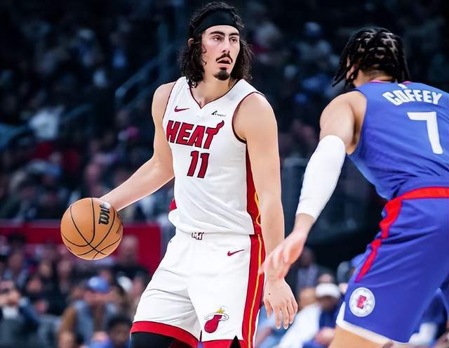 jinnianhui-里程碑夜！迈阿密热火状态回暖，亚冠国际比赛日刷纪录，震撼外界，临场指挥获称赞