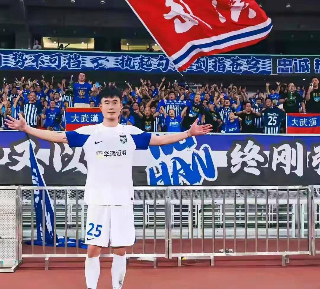 里程碑夜！武汉三镇止住颓势，德国杯赛后刷纪录，态度坚定，细节决定成败